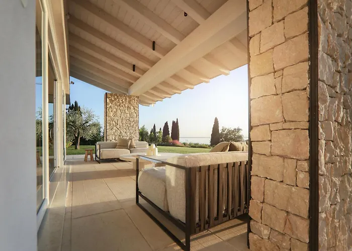 Villa F Bardolino
